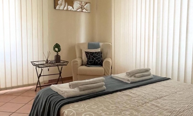 Lamezia Terme Apartment | Wanderlust Guesthouse