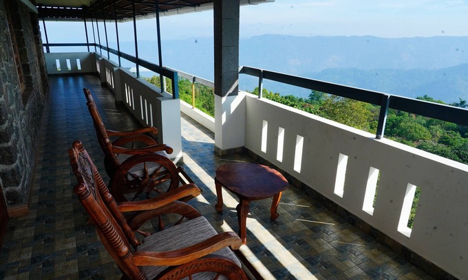 Todupulai Hotel | Wanderville