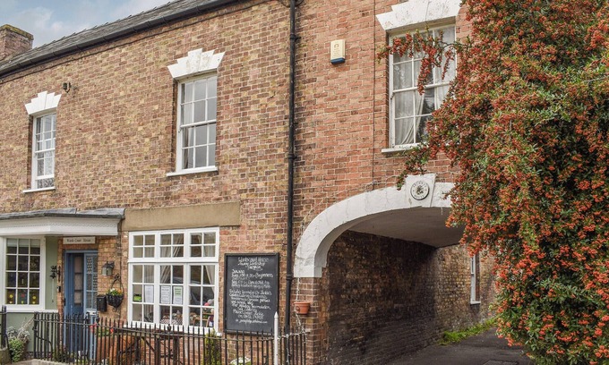 Cirencester Cottage | Wards Court 1 - UK41270