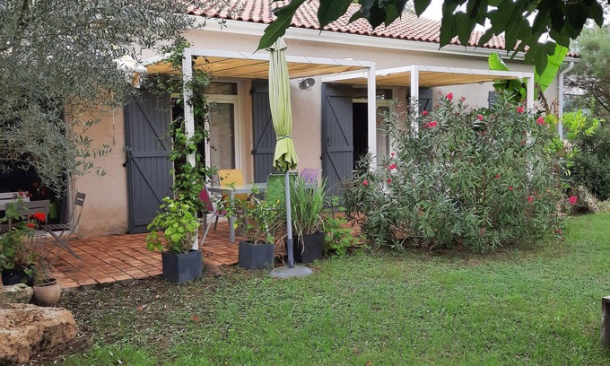 Aubiac House | Warm country house with fenced garden of 2000m2