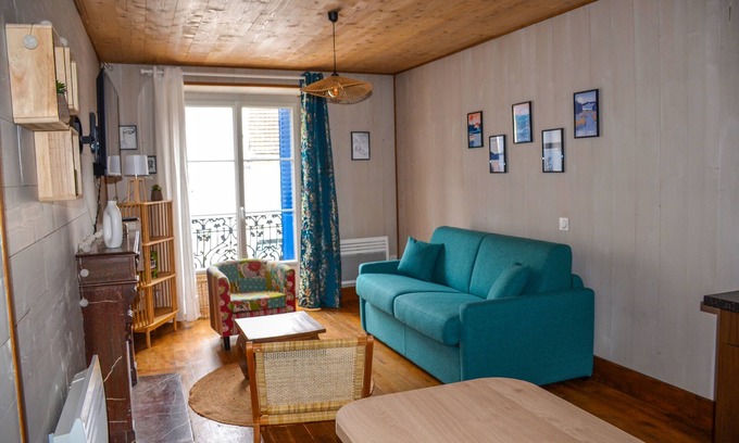 Clairvaux-les-Lacs Apartment | Warm place for a course or long stay 5 minutes walk from the lake