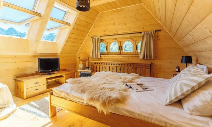 Koscielisko Apartment | Warm, sunny studio apartment in quiet location