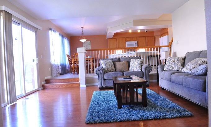 Green Valley Ranch House | Warm welcome Home Very Friendly and feel At Home.