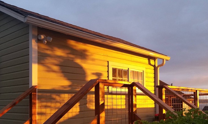 Warm Beach House | WarmBeach Mini Home with incredible views and sunsets