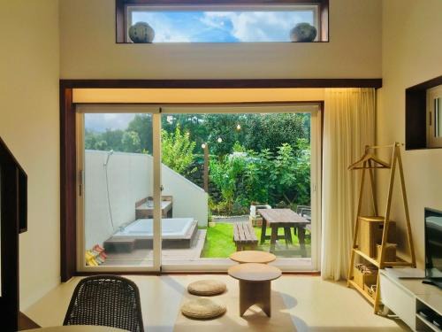 Jocheon House | Wasan Stay in Jeju