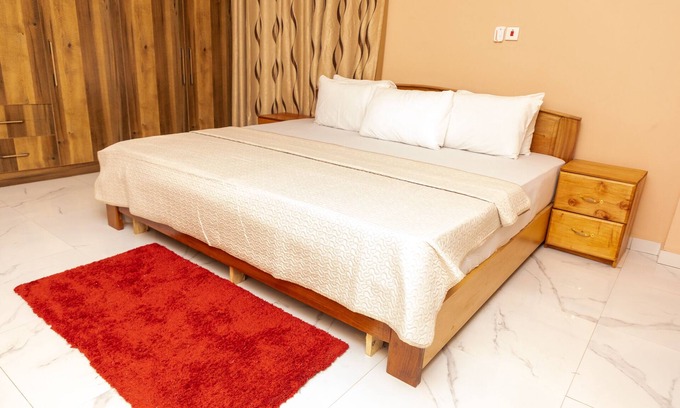 Accra Apartment | Washington Court - Executive One-Bedroom Furnished Apartment