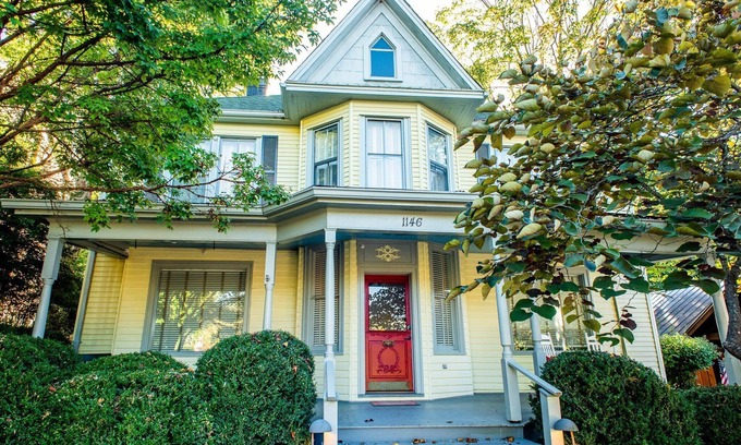 Lewisburg Apartment | Washington Street Quarters