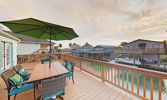 Jamaica Beach House | Wast Bay Beauty