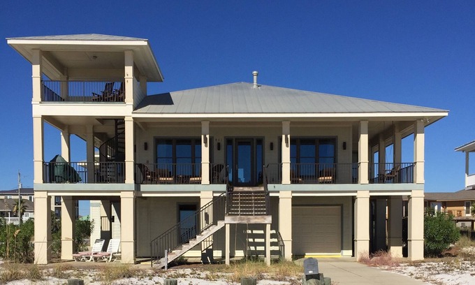 Villa Segunda House | Watch Dolphin dance in the Gulf from the front porch!