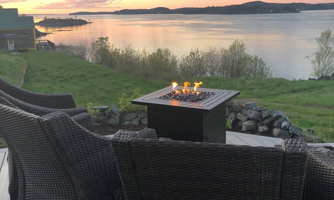 Eastport House | Watch the whales from your deck!