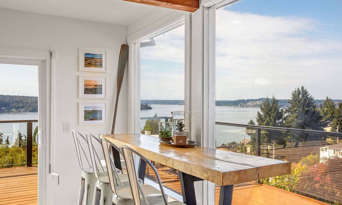 University Place House | Water and Sunset Views one block from Chambers Bay Golf Course