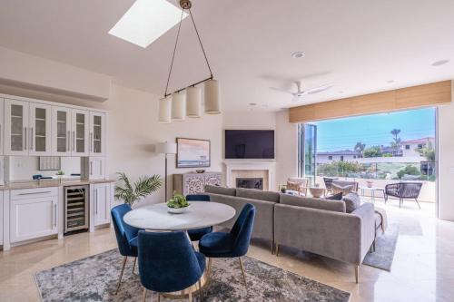 Cardiff-by-the-Sea House | Water and sunset views in dreamy Cardiff by the sea
