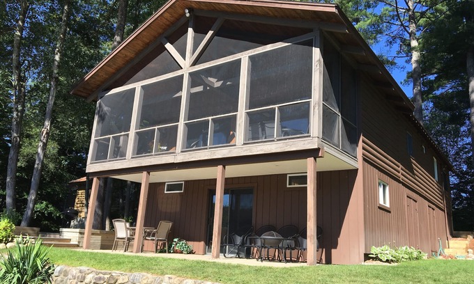 Lake Luzerne House | Water front Lake House Screen porch