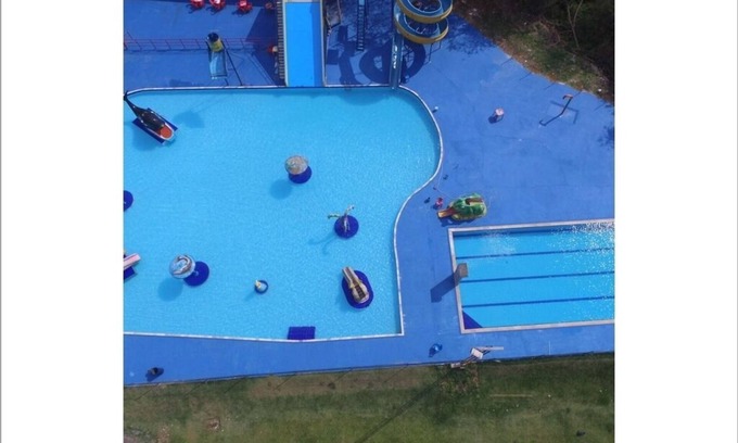 Tinguazinho House | Water Park Site (Carnival Package)