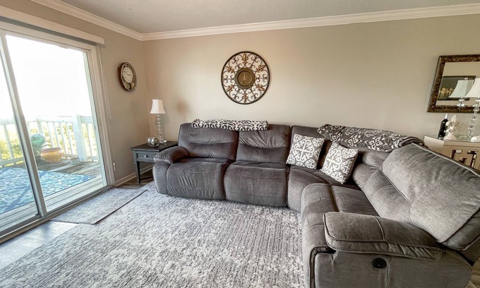 Navarre Beach House | Water-View Haven - Shared Pool, Central AC, Washer & Dryer, High-Speed WiFi