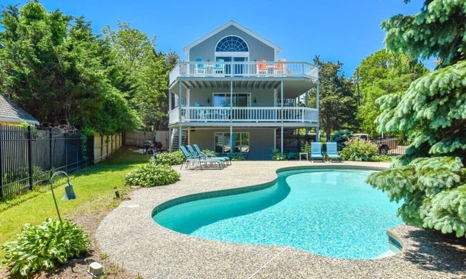 West Dennis House | Water Views Private Pool, Hot Tub, Access to Cove!