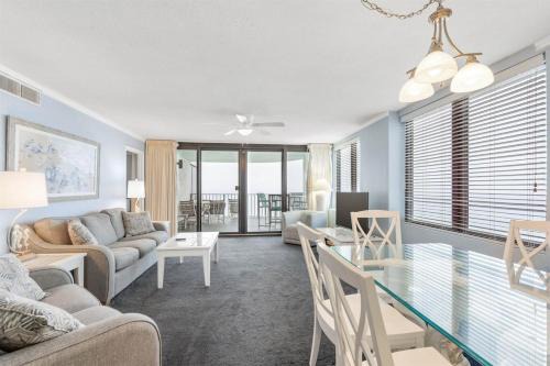 Biltmore Beach Apartment | Watercrest 1509 - Sleeps 8 Amazing sunsets