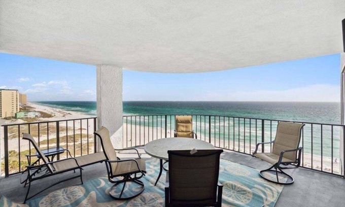 Biltmore Beach Condo | Watercrest 902 - Ocean Pearl Retreat - Free Beach Chairs!