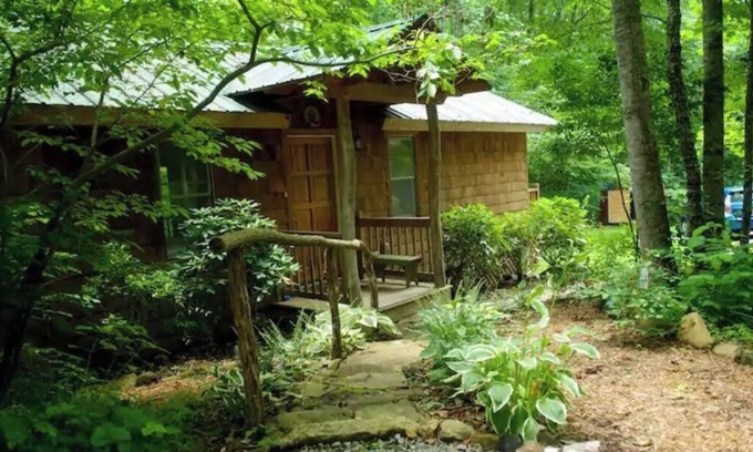 Swannanoa Cottage | Waterfall Cottage near Asheville, North Carolina