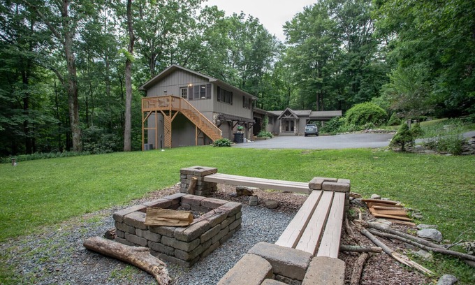 Banner Elk Cabin | Waterfalls in your Backyard with Hot Tub and 3 miles to Skiing