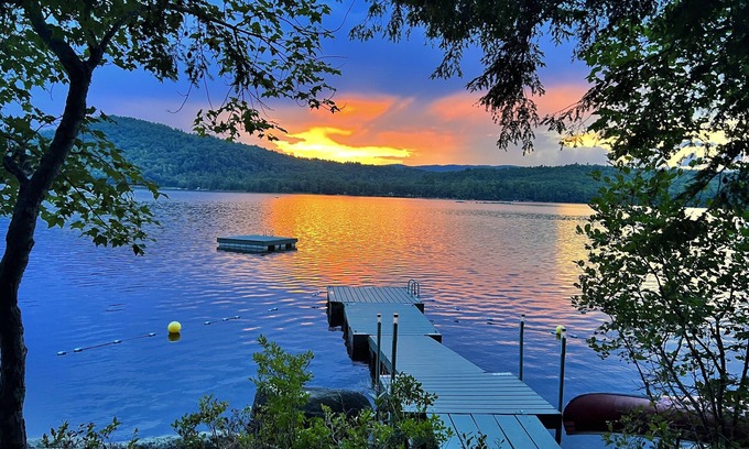 Waterford House | Waterford Lakefront Home on Keoka Lake, 4BD/3BA w/pool table