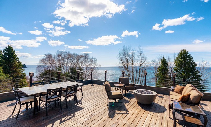 Castle Danger Apartment | Waterfront 2 BR, 1 BA, firepit, & roofdeck for panoramic views of Lake Superior
