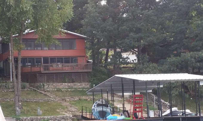 Gravois Mills House | WATERFRONT! 2 Kings, Jet Ski Lift, Huge Swim Platform, space to tie boat to dock
