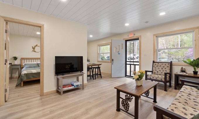 Holderness House | Waterfront 3 bed/3 bath on Squam (#1)