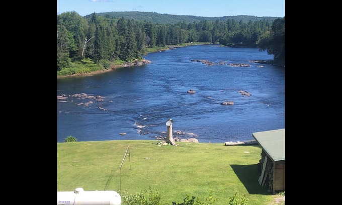 Greater Madawaska Cottage | Waterfront 4 Season Cottage/ Madawaska Rvr /Griffith ON/Sleeps 9/2 Bath