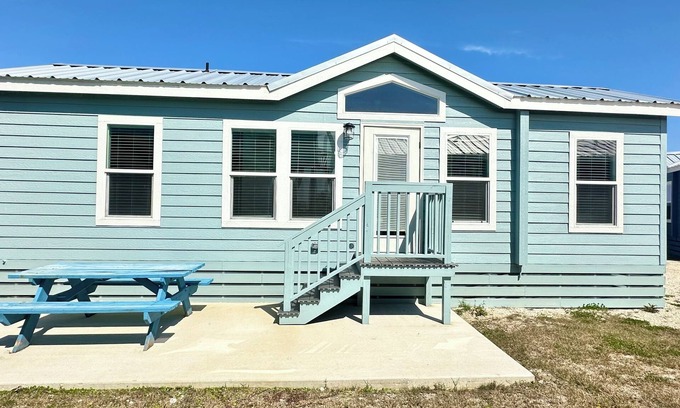 Gilchrist House | Waterfront Bay Views*Great Fishing*New Listing!