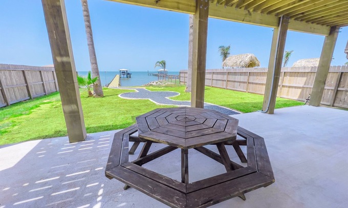 San Leon House | Waterfront Bay Views | Beautiful Private Pier