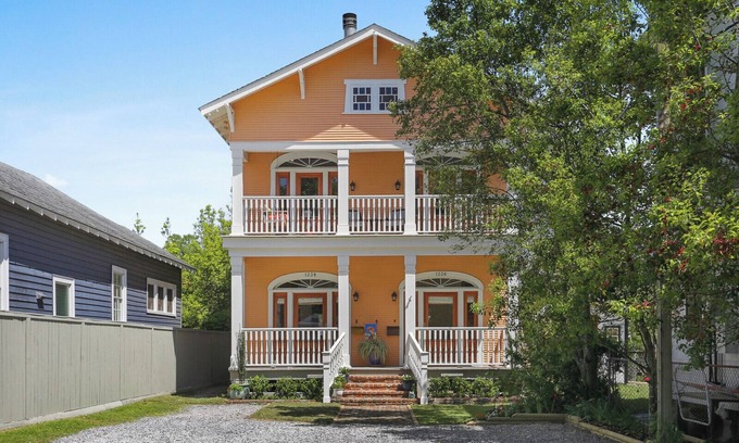 Bayou St. John House | Waterfront Bayou St. John Jazz Fest neighborhood!