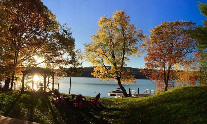 Dorset Cottage | Waterfront 4/Bed in Dorset-Algonquin Highlands