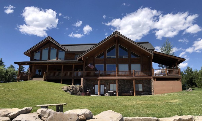 Island Park Cabin | Waterfront Cabin | 36 MI to YNP | Luxurious & Cozy Cabin