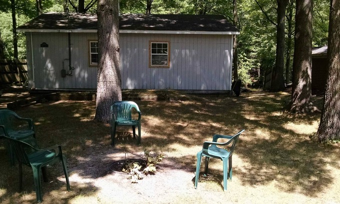 Mears Cottage | Waterfront Cabin on Silver Lake Channel. Canoe and row boat.