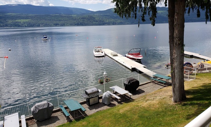 Anglemont Condo | Waterfront condo on the sunny side of Shuswap Lake!