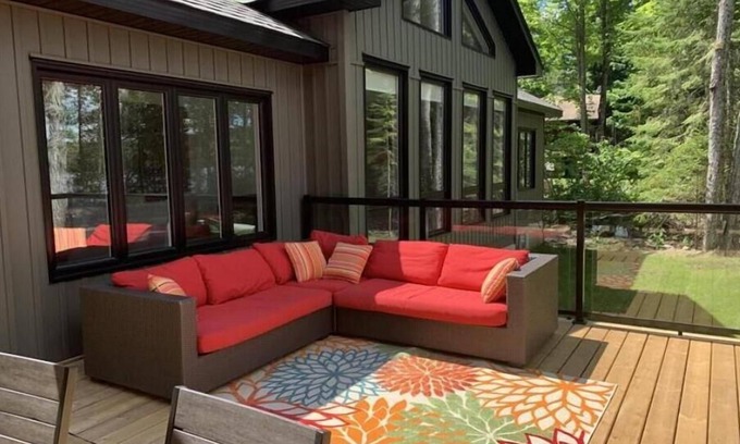 Greater Madawaska Cottage | Waterfront Cottage and Sauna on Beautiful Black Donald Lake