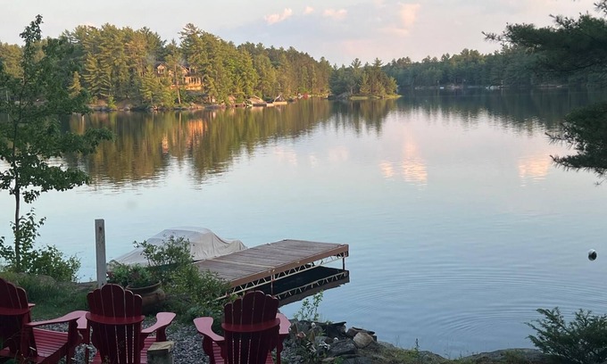 Muskoka Lakes Cottage | Waterfront cottage in Muskoka