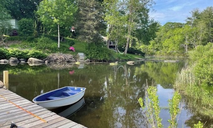 Waterford Cottage | Waterfront cottage on beautiful Keeny Cove, CT. IG: the keeny cove cottage
