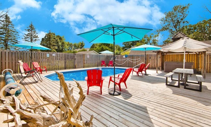 Quinte West Cottage | Waterfront Cottage with pool, hot tub & Fire Pit