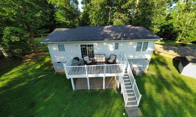 Bumpass Cottage | Waterfront Cottage with Beach and Boat Dock