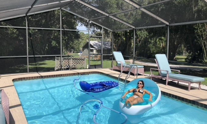 Ridge Wood Heights House | Waterfront Estate over an acre on the water with Large Heated Pool