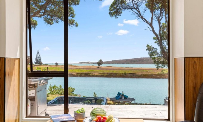 Raglan House | Waterfront Estuary Escape - Raglan Holiday Home