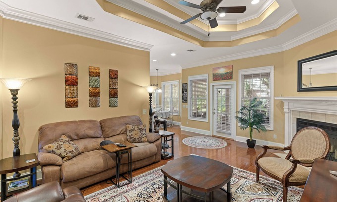 Brunswick House | Waterfront Executive Home
