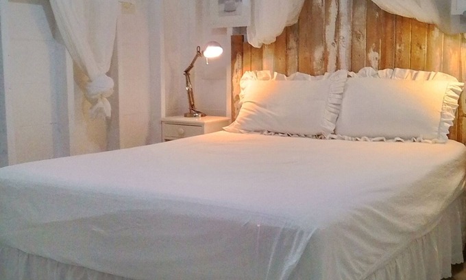 Sauble Beach Cottage | Waterfront family friendly property.