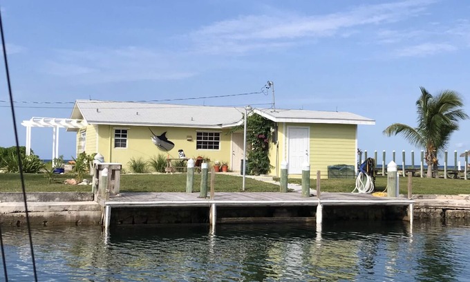 West End House | Waterfront, Family Friendly, Bahamian Retreat with 50' Dock