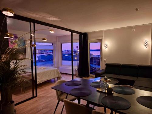 Gamle Oslo Apartment | Waterfront fjord view, home office, 2 BR LUX apt