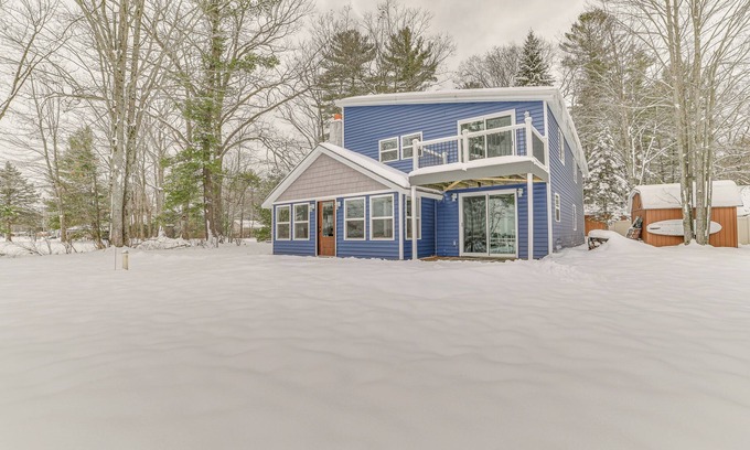 Gaylord House | Waterfront Gaylord Getaway w/Otsego Lake Access!