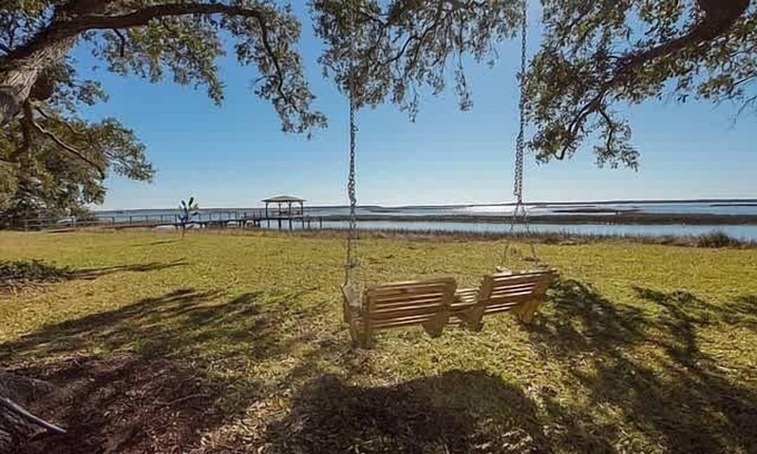 Charleston House | Waterfront Gem in the heart of James Island!