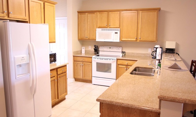 Foley Condo | Waterfront - great fishing, peaceful & quiet, yet close to Tanger Outlets & OWA